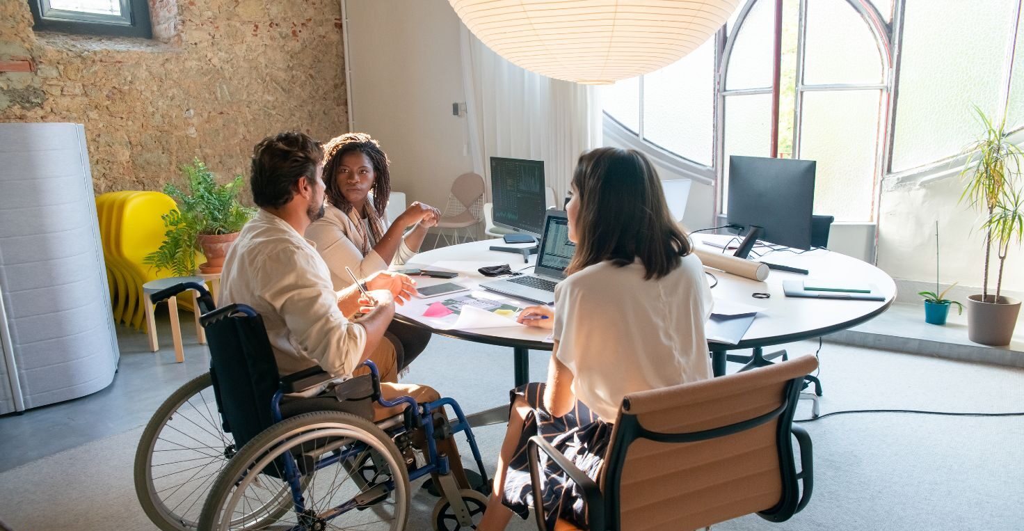 Student studying on a laptop with AI tools for learning disabilities