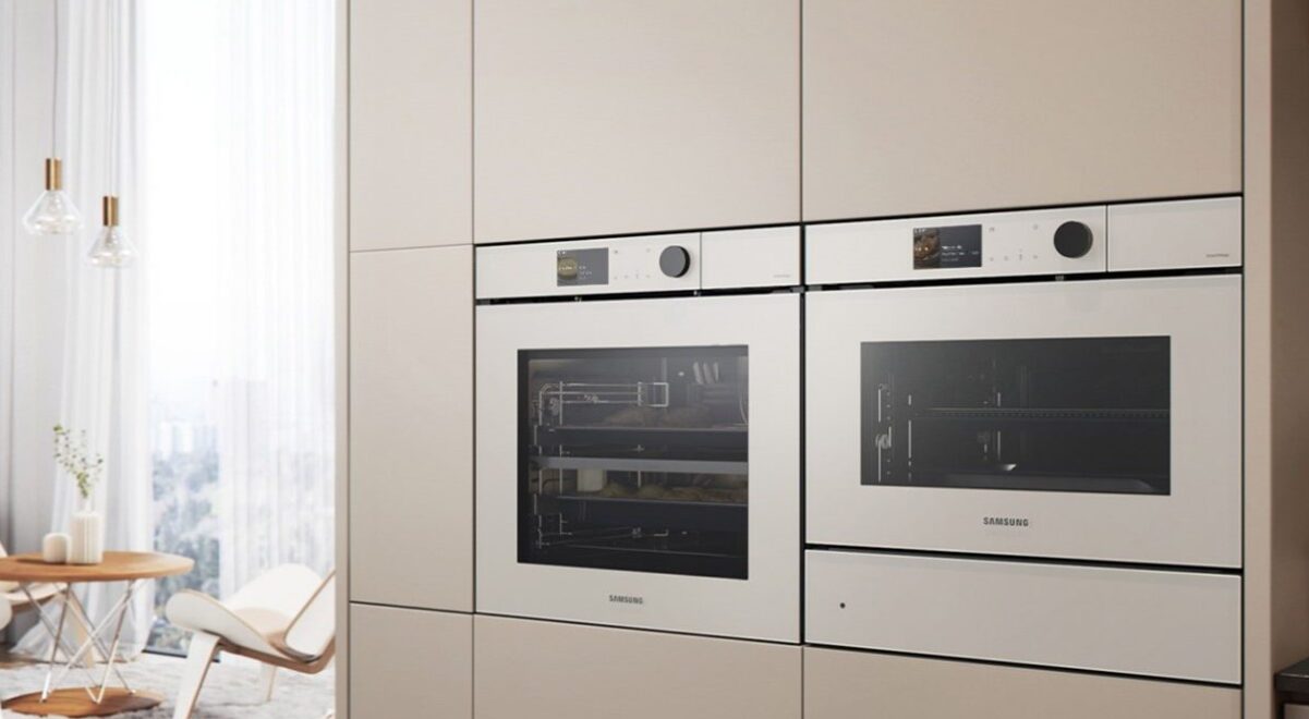 Samsung Bespoke AI Oven, the top pick among this guide's AI kitchen helpers, with AI Pro Cooking Camera Sense