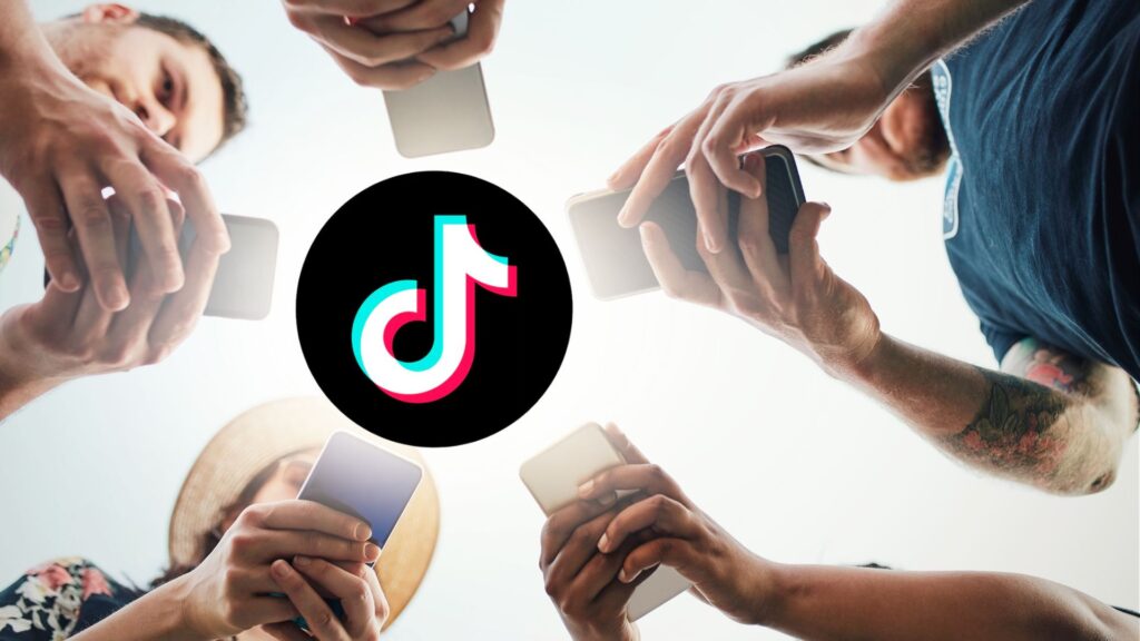 TikTok algorithm engagement signals: watch time, replays, comments and shares