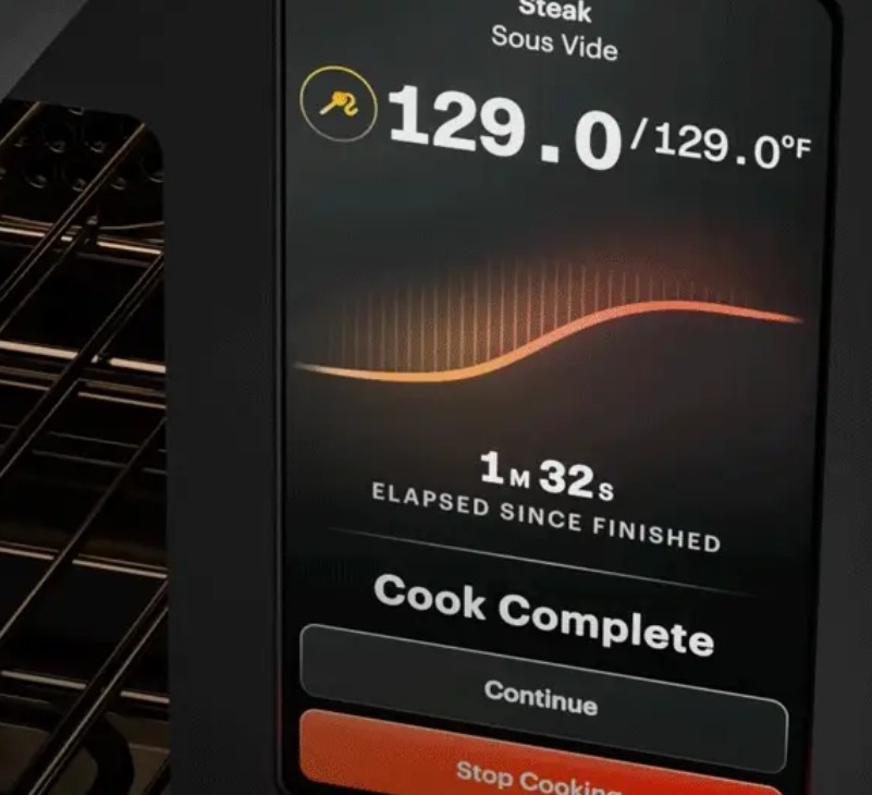 Anova Precision Oven 2.0 with camera and steam, the camera pick among AI smart ovens